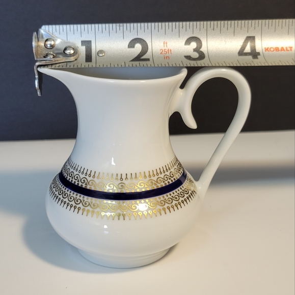 Creamer Blue And Gold Vohenstrauss Johann Seltmann  #4  Bavaria Coffee Tea - Picture 8 of 9